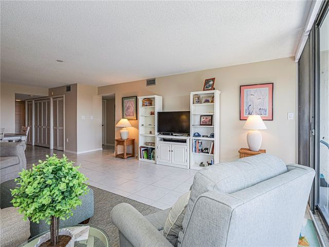 5300 Highway A1a None 403, Vero Beach, FL 32963