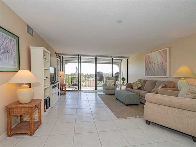 5300 Highway A1a None 403, Vero Beach, FL 32963