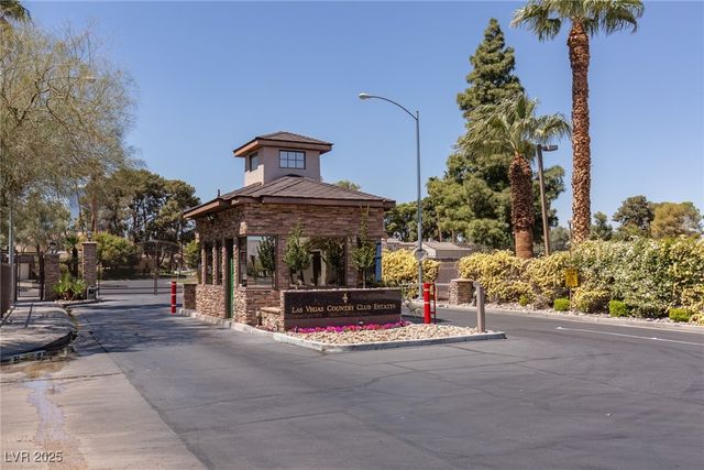 753 Oakmont Avenue 801, Las Vegas, NV 89109