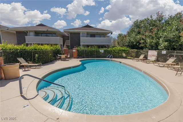 753 Oakmont Avenue 801, Las Vegas, NV 89109