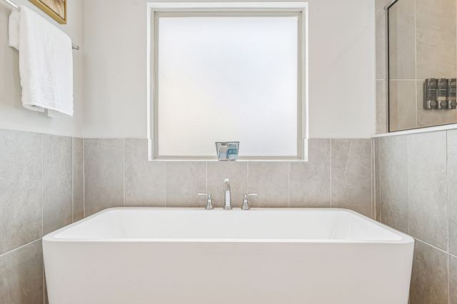 525 William Court, Arlington, TX 76002