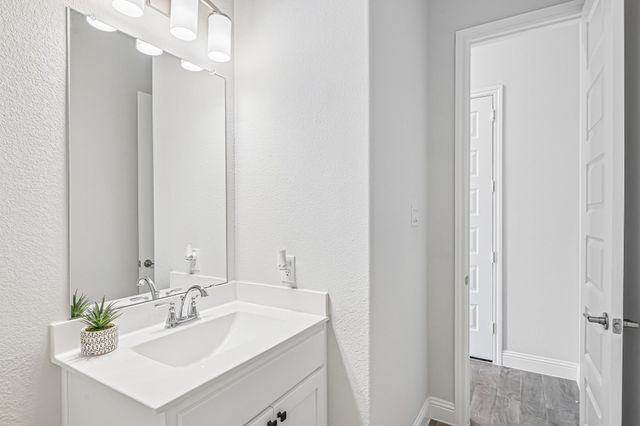 525 William Court, Arlington, TX 76002