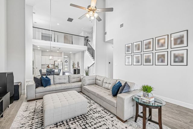 525 William Court, Arlington, TX 76002