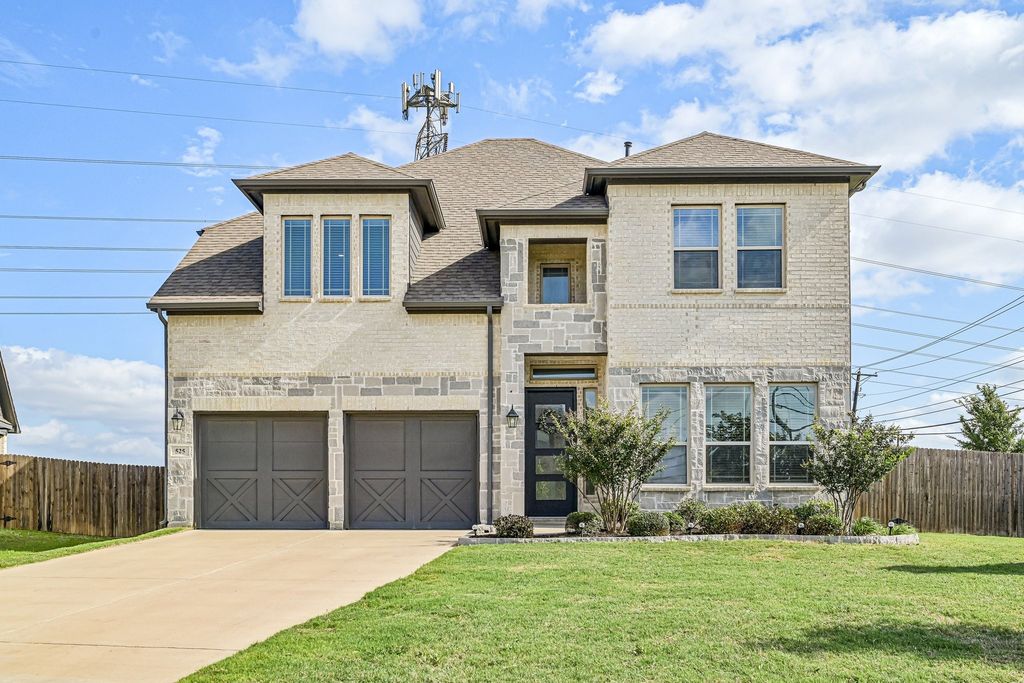 525 William Court, Arlington, TX 76002