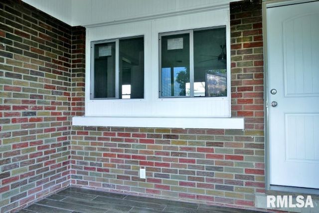 1113 W WESTWOOD Drive, Peoria, IL 61614