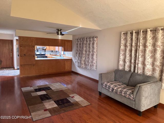 1601 Toyon Way, Kenai, AK 99611