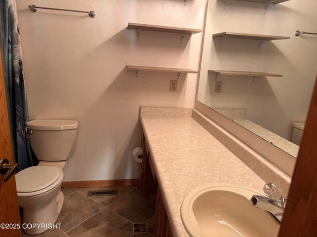 1601 Toyon Way, Kenai, AK 99611