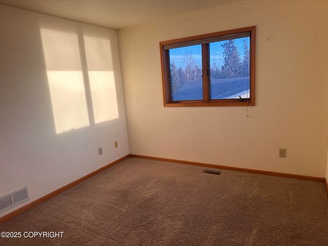 1601 Toyon Way, Kenai, AK 99611