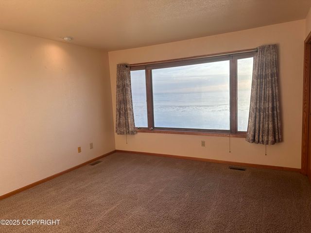 1601 Toyon Way, Kenai, AK 99611