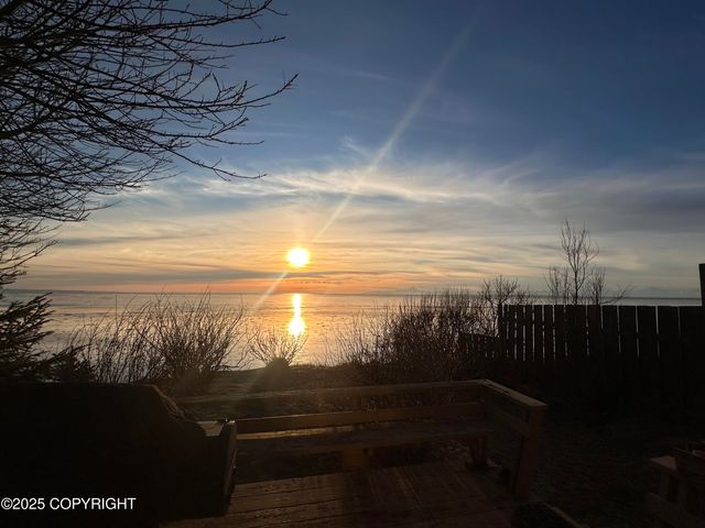 1601 Toyon Way, Kenai, AK 99611