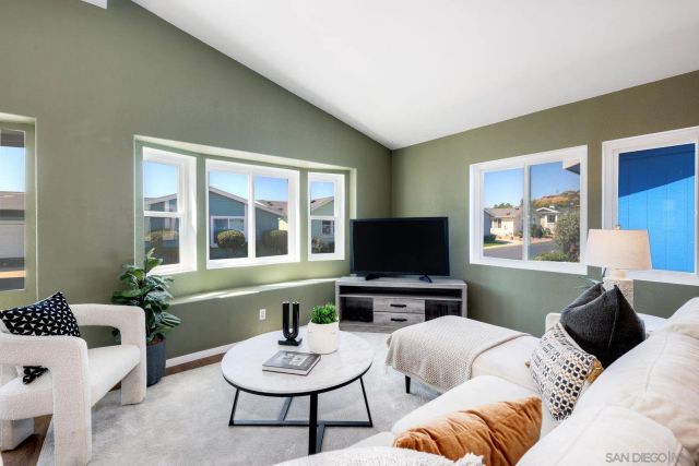 15935 Spring Oaks Rd SPC 34, El Cajon, CA 92021