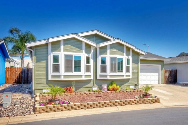 15935 Spring Oaks Rd SPC 34, El Cajon, CA 92021