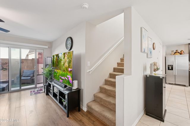 8215 W ALBENIZ Place, Phoenix, AZ 85043