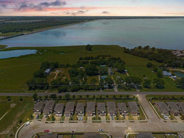 17235 Lake Ray Hubbard Drive, Forney, TX 75126