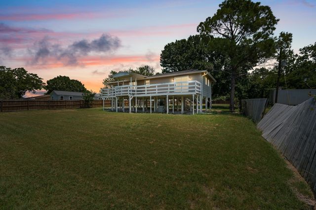 17235 Lake Ray Hubbard Drive, Forney, TX 75126