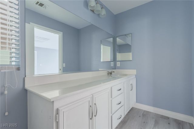 6042 Thorne Bay Court, Las Vegas, NV 89110