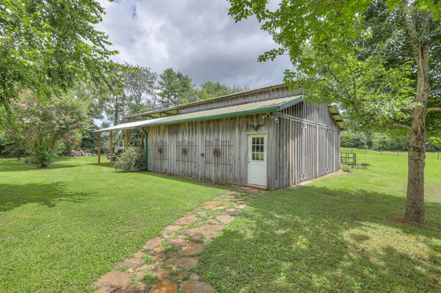 1110 Sequoya Trl, Columbia, TN 38401