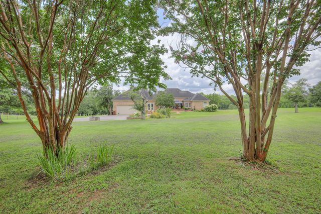 1110 Sequoya Trl, Columbia, TN 38401