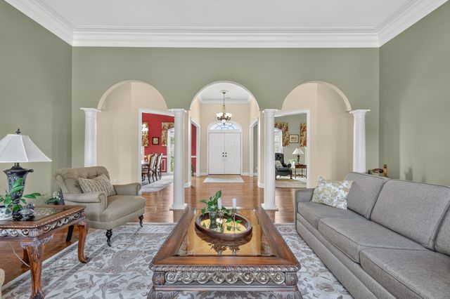1110 Sequoya Trl, Columbia, TN 38401