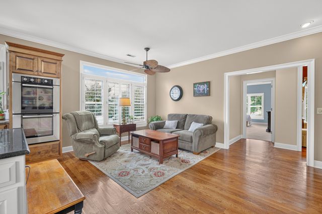 1110 Sequoya Trl, Columbia, TN 38401
