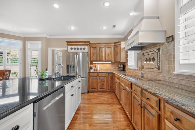 1110 Sequoya Trl, Columbia, TN 38401