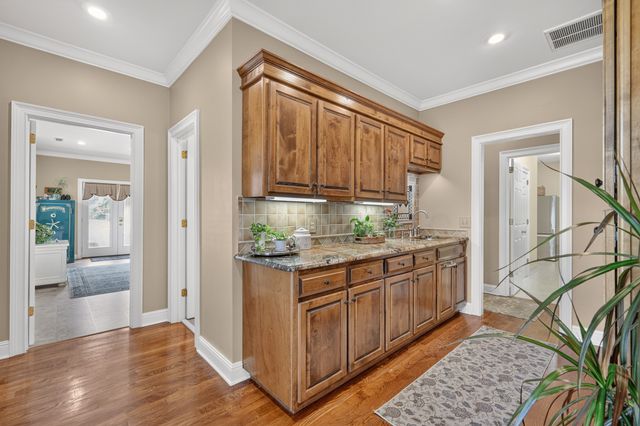 1110 Sequoya Trl, Columbia, TN 38401