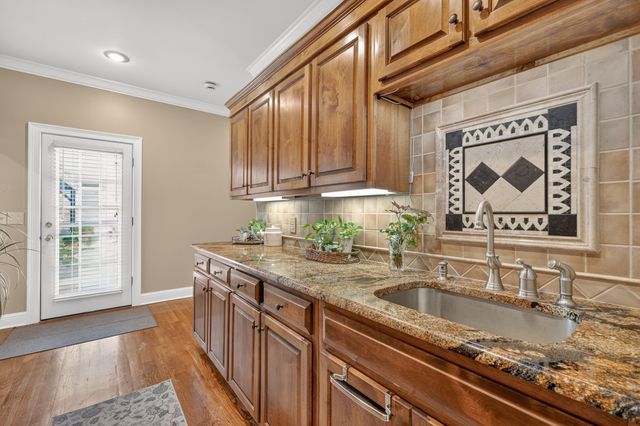 1110 Sequoya Trl, Columbia, TN 38401