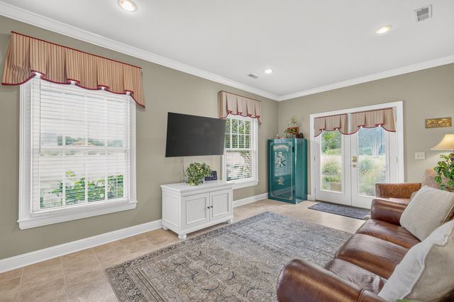 1110 Sequoya Trl, Columbia, TN 38401