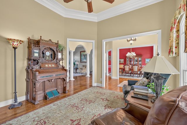 1110 Sequoya Trl, Columbia, TN 38401