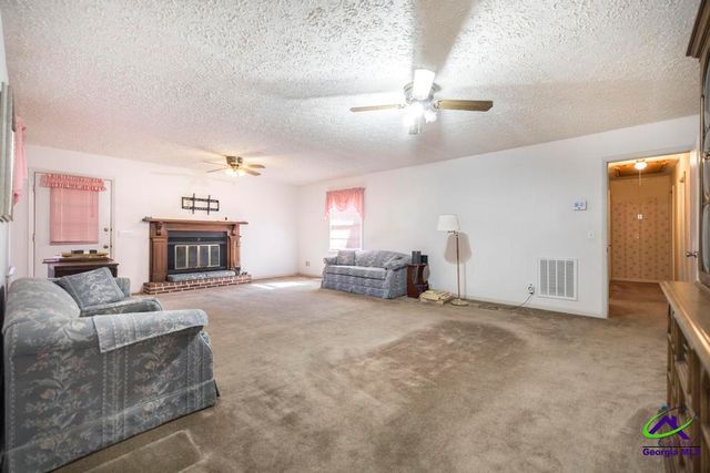 701 S GA 87 Highway, Cochran, GA 31014