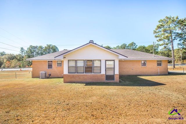 701 S GA 87 Highway, Cochran, GA 31014