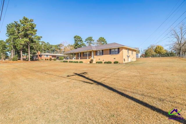 701 S GA 87 Highway, Cochran, GA 31014