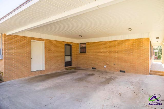 701 S GA 87 Highway, Cochran, GA 31014