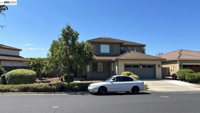 1273 Poplar Dr, Oakley, CA 94561