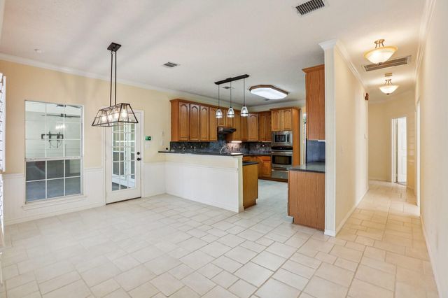 30 Wind River Drive, Conroe, TX 77384