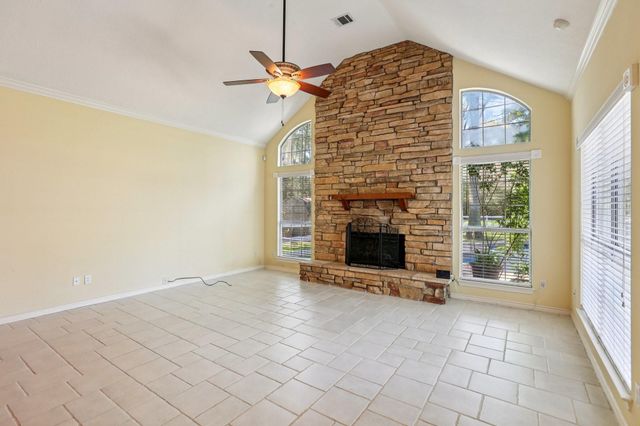 30 Wind River Drive, Conroe, TX 77384