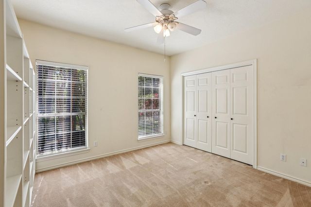 30 Wind River Drive, Conroe, TX 77384