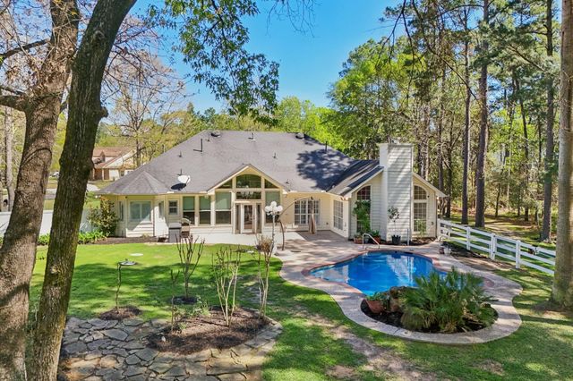 30 Wind River Drive, Conroe, TX 77384