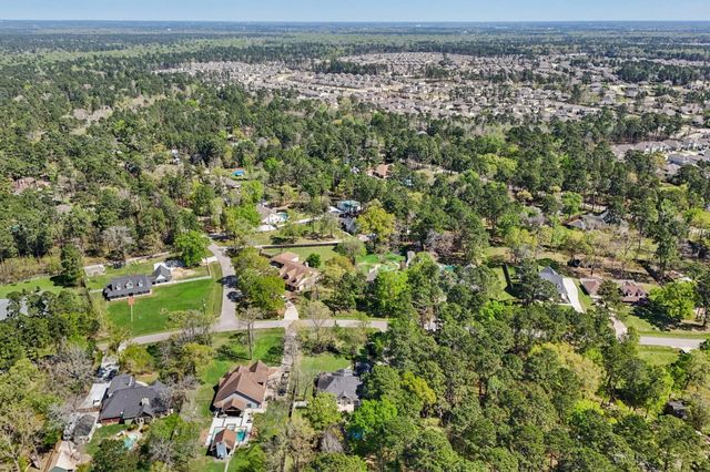 30 Wind River Drive, Conroe, TX 77384