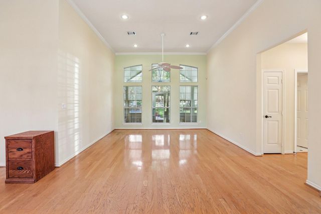 30 Wind River Drive, Conroe, TX 77384