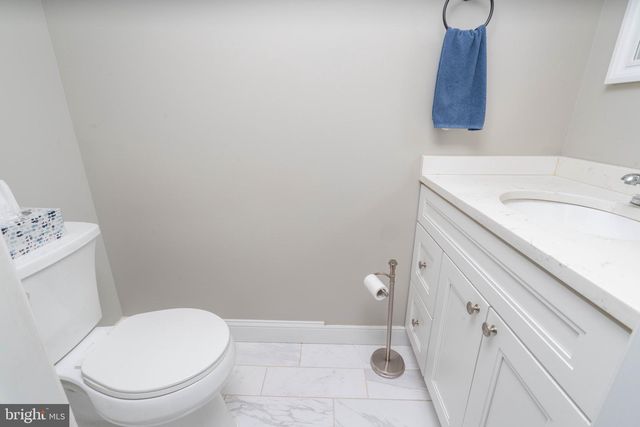 29 PLUMTREE LN, Willingboro, NJ 08046