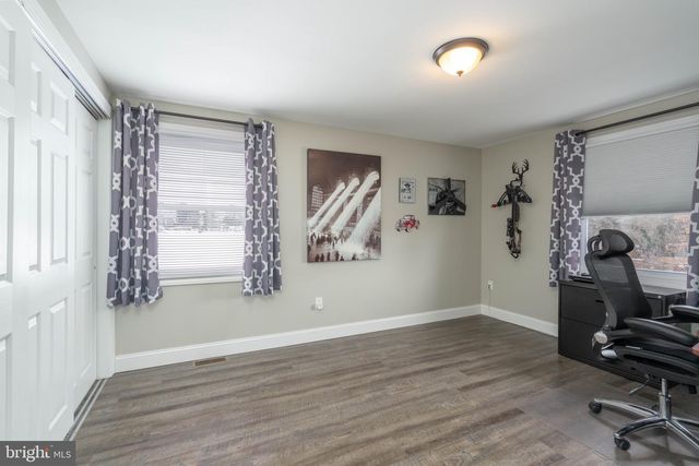 29 PLUMTREE LN, Willingboro, NJ 08046