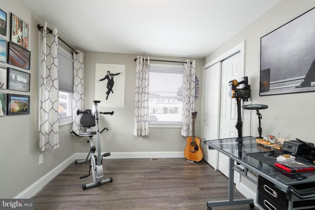 29 PLUMTREE LN, Willingboro, NJ 08046