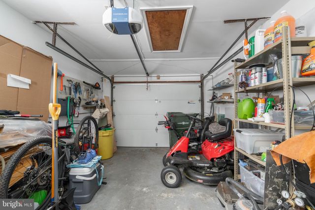 29 PLUMTREE LN, Willingboro, NJ 08046