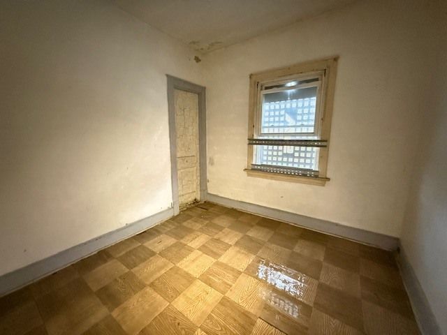 437 24th Avenue, Bellwood, IL 60104