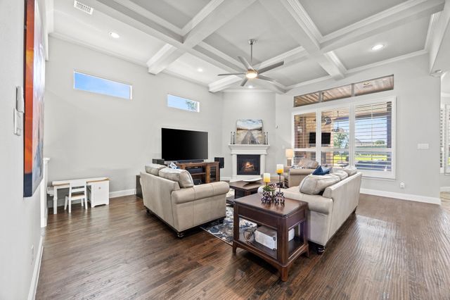 305 Toulouse Lane, Heath, TX 75032