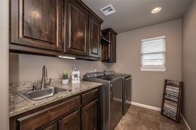 1832 Buckskin Court, Blanchard, OK 73010