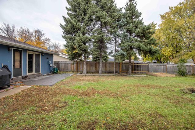 725 31st Street N, Fargo, ND 58102