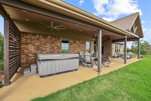1605 Covered Bridge Court, Gunter, TX 75058