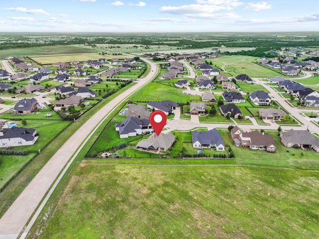 1605 Covered Bridge Court, Gunter, TX 75058